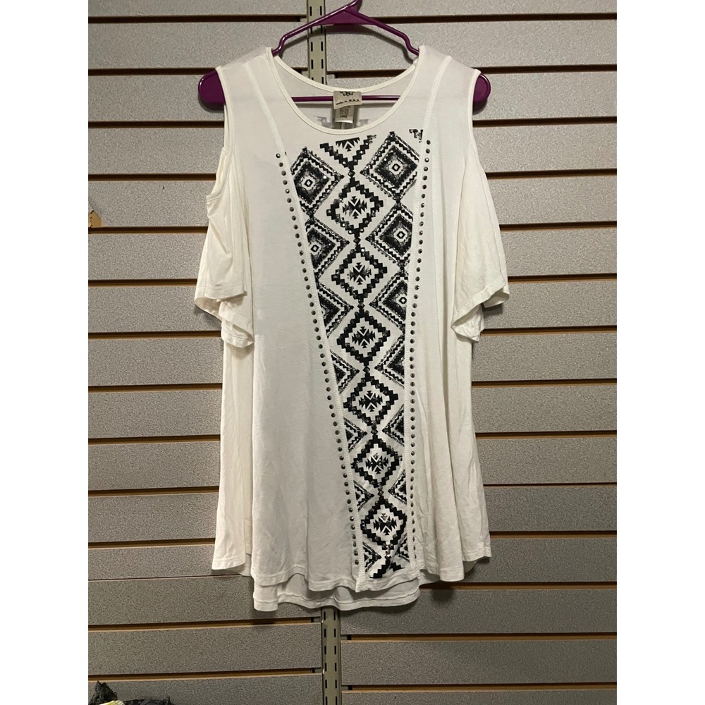 Be Voca!‎ Cold Shoulder Tunic Top White Black Aztec Diamond Studded Large